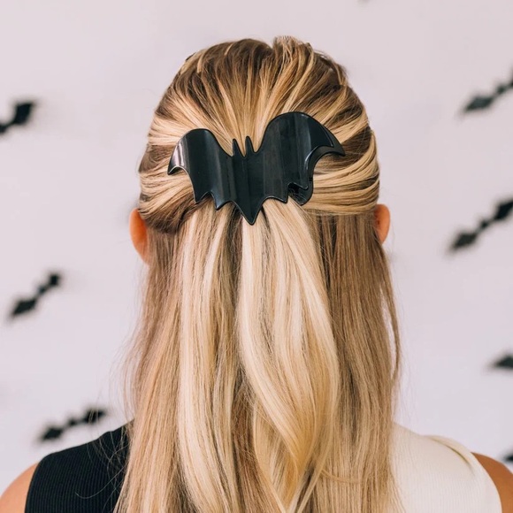 Black Bat Hair Clip Teleties NWT - Picture 1 of 5